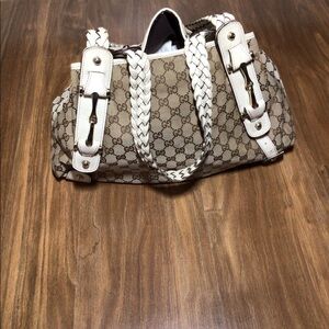 Gucci GG Canvas Pelham